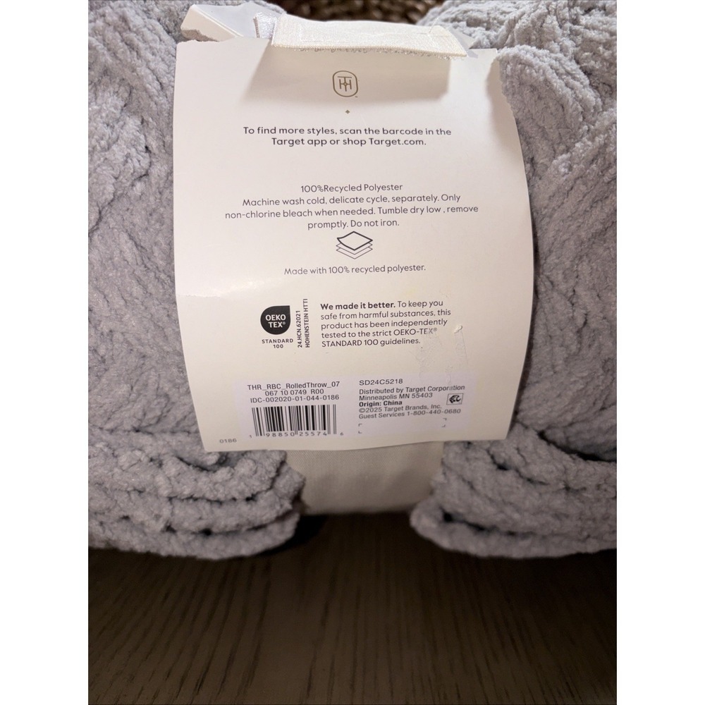 100% Recycled Polyester Chunky Chenille Throw Blanket Gray - Threshold NWT‎ - Picture 5 of 5